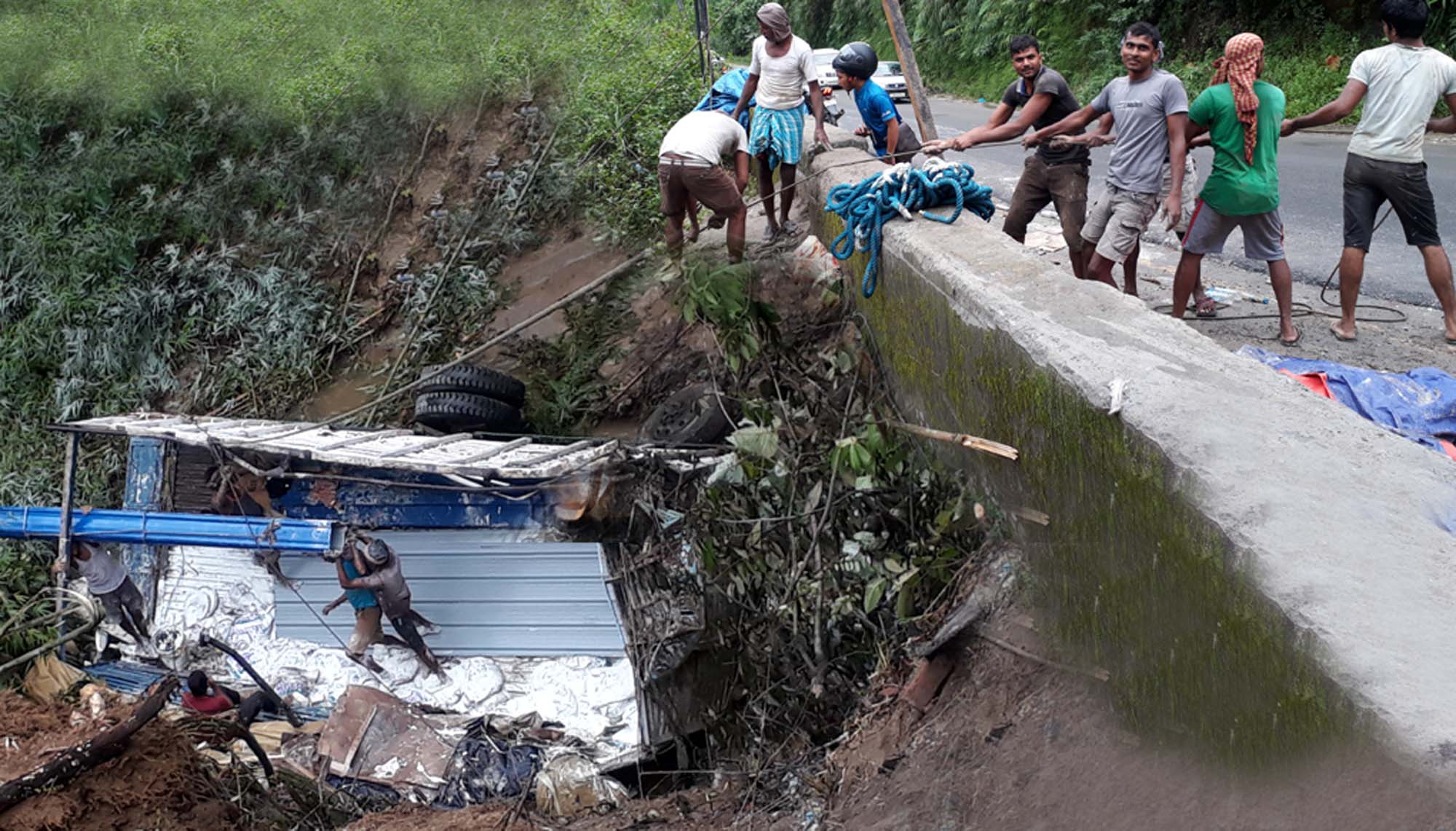 Truck skidded off NH causing huge loss: PPTC | Arunachal Observer